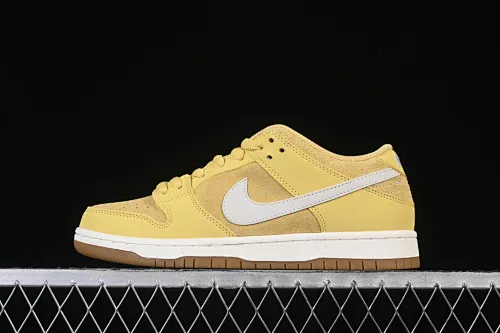 All Categories Nk SB Dunk Series Nk SB Dunk Low Low-top sneakers Nike SB Dunk Low "Saturn Gold" Warm Yang Yellow Low-top casual skateboard shoes FJ1674-700